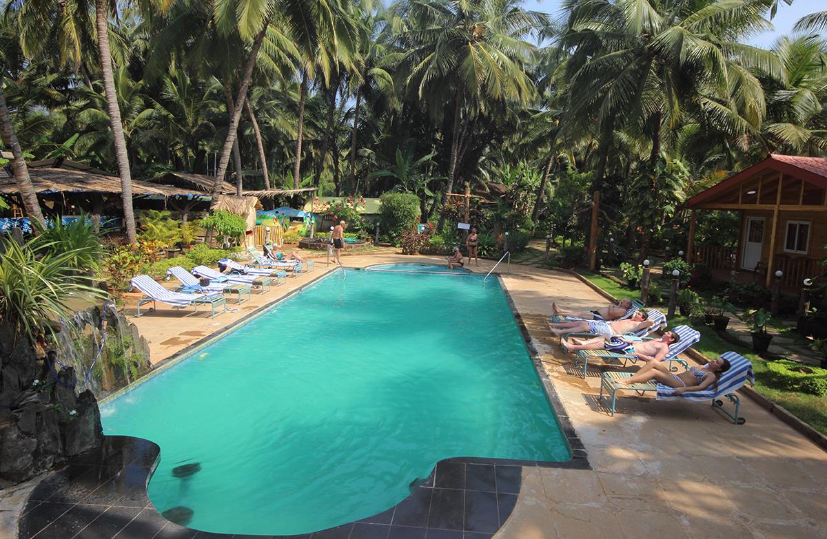 อลากัว รีสอร์ต Hotel บีตาลบาติม ภายนอก รูปภาพ