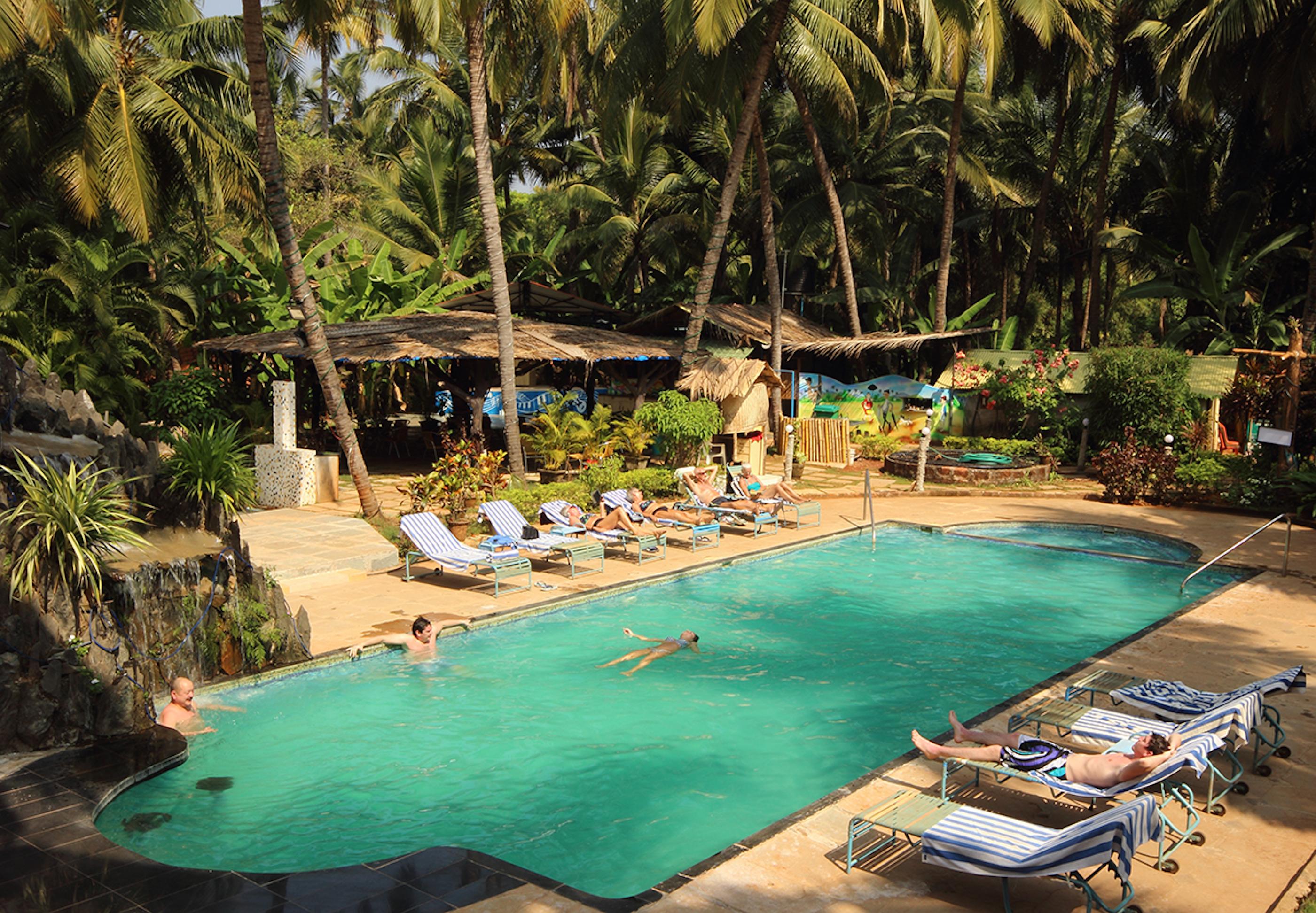 อลากัว รีสอร์ต Hotel บีตาลบาติม ภายนอก รูปภาพ